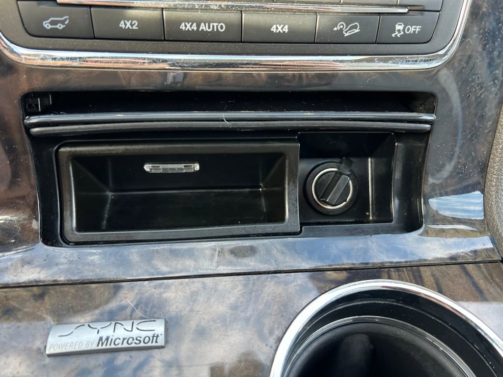 Used 2015 Lincoln Navigator 4WD image 37