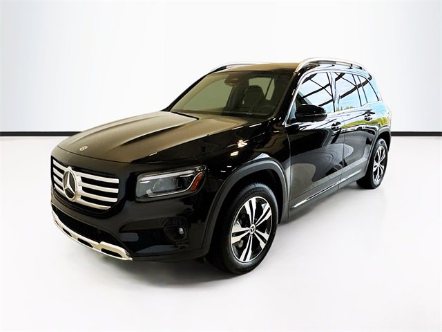New 2025 Mercedes-Benz GLB 250 4MATIC image 1