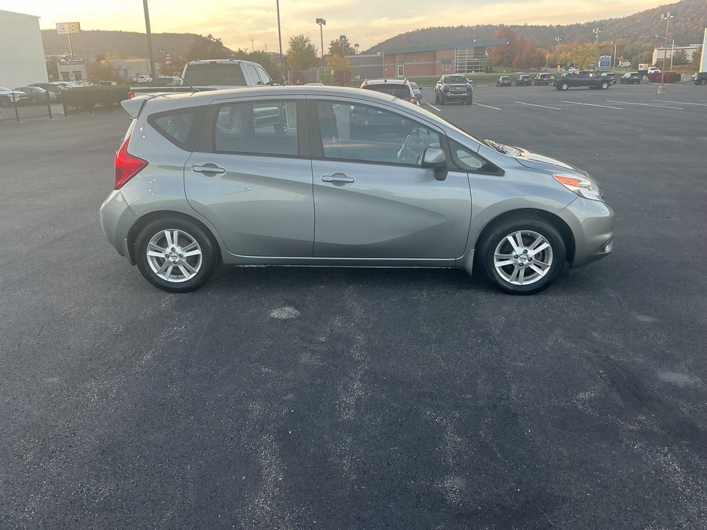 Used 2014 Nissan Versa Note SV w/ Sport Value Package FWD image 4