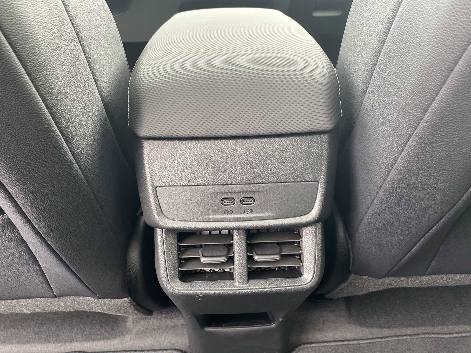 New 2026 Chevrolet Equinox LT w/ Convenience Package II image 21