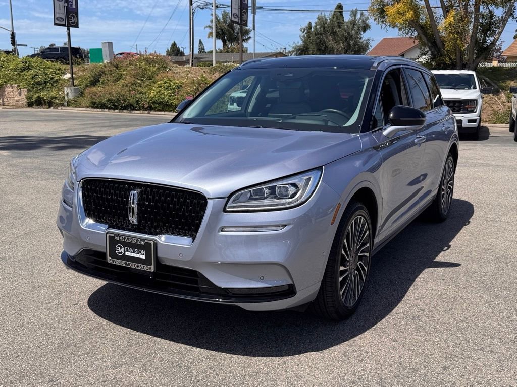 Used 2022 Lincoln Corsair Reserve w/ Equipment Group 201A AWD/4WD image 7