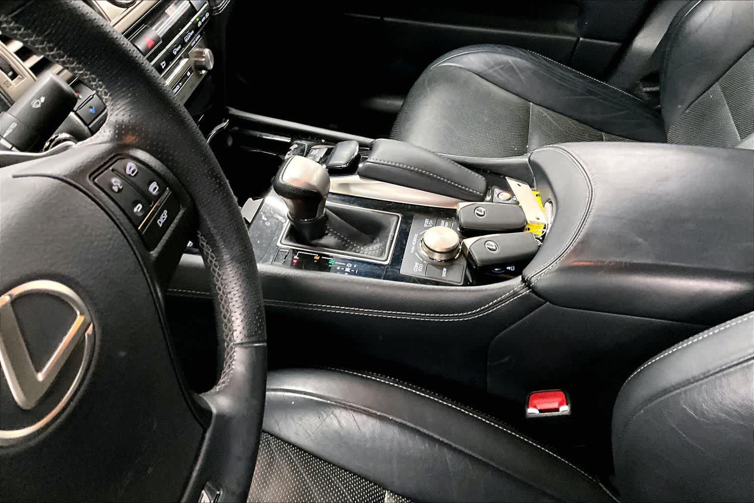 Used 2014 Lexus LS 460 w/ F Sport Package RWD image 16