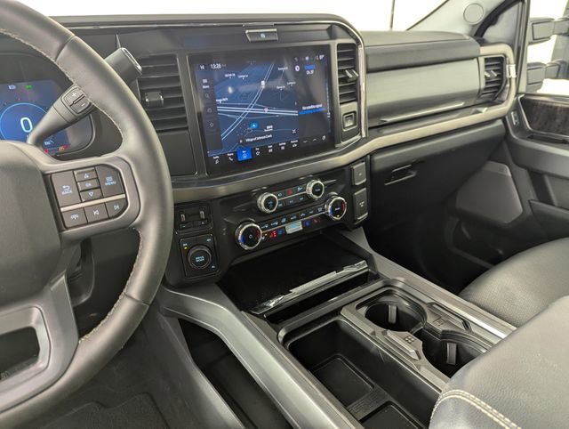Used 2026 Ford F450 Lariat w/ Camper Package image 15
