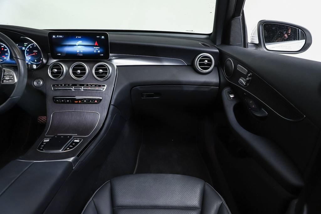 Certified 2022 Mercedes-Benz GLC 300 4MATIC image 17