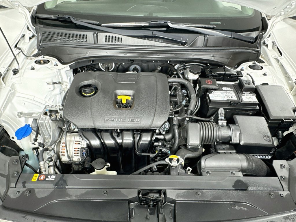 Used 2019 Kia Forte LXS FWD image 13