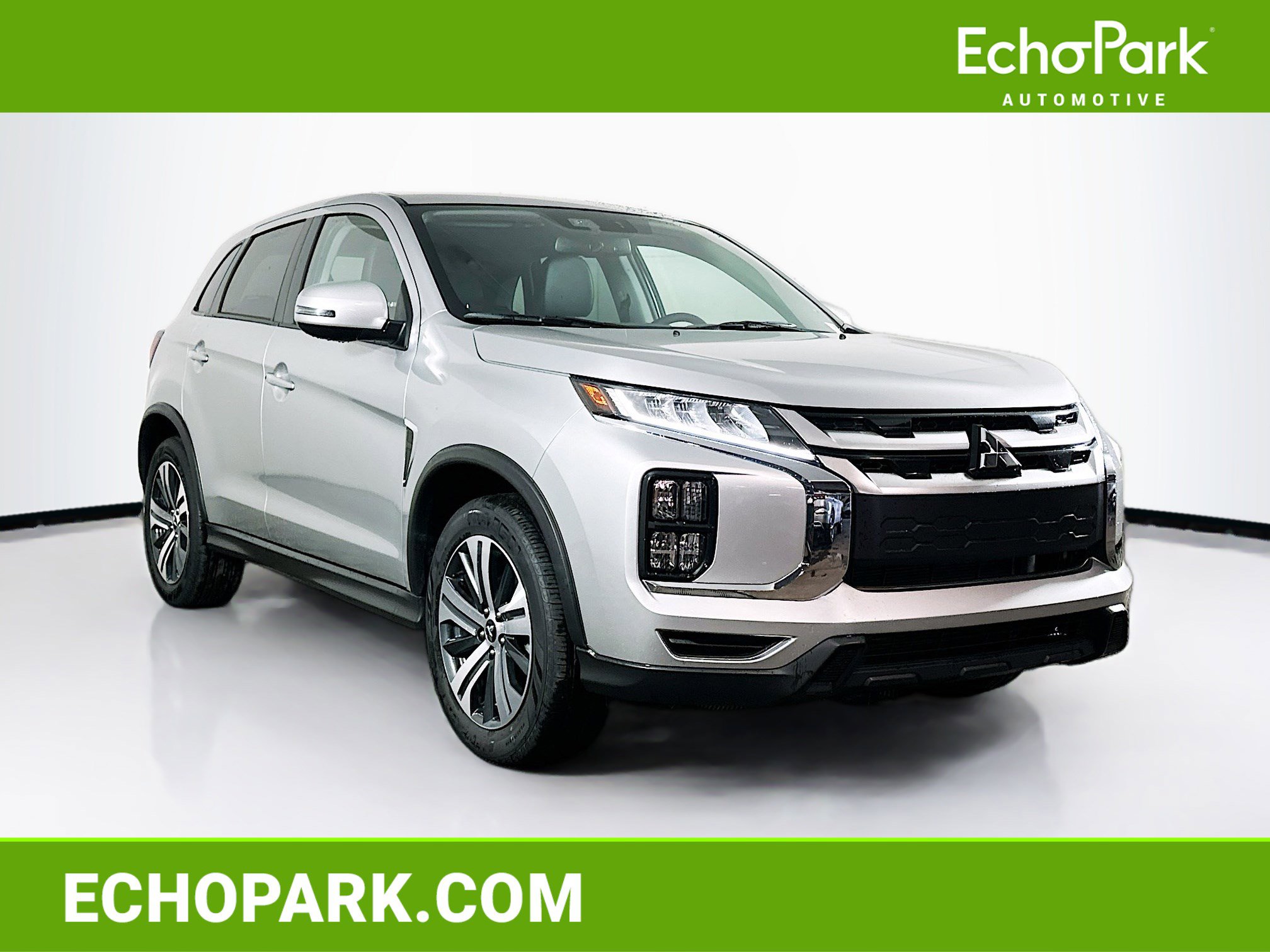 Used 2025 Mitsubishi Outlander Sport SE image 1