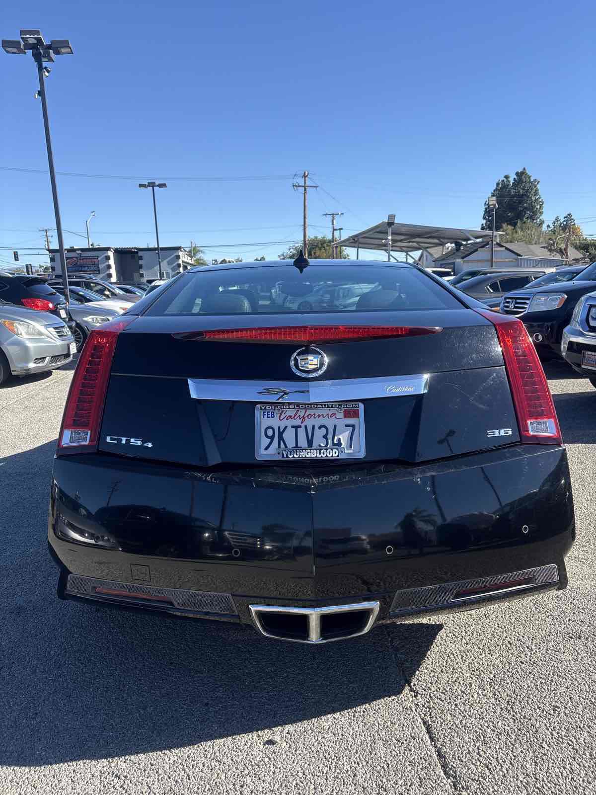 Used 2011 Cadillac CTS Premium image 4