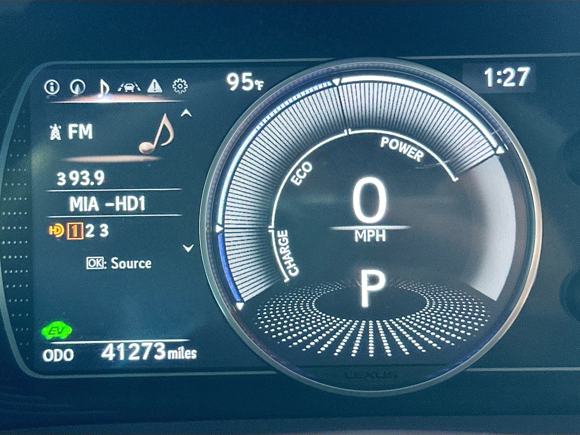 Used 2020 Lexus ES 300h w/ Premium Package FWD image 11