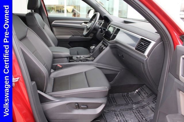 Used 2022 Volkswagen Atlas Cross Sport SEL R-Line image 21
