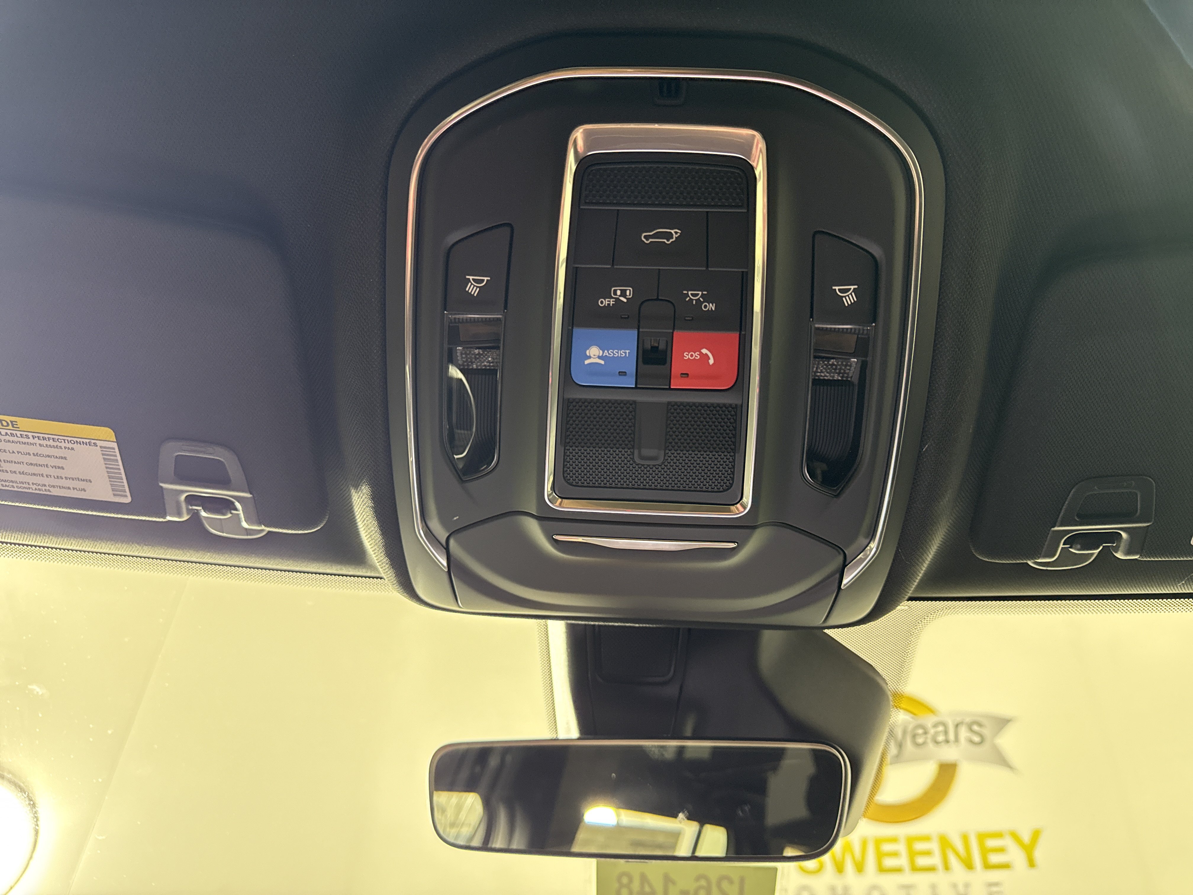New 2026 Jeep Grand Cherokee Altitude AWD/4WD image 24