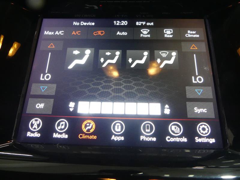 Used 2022 Dodge Durango SXT AWD/4WD image 41