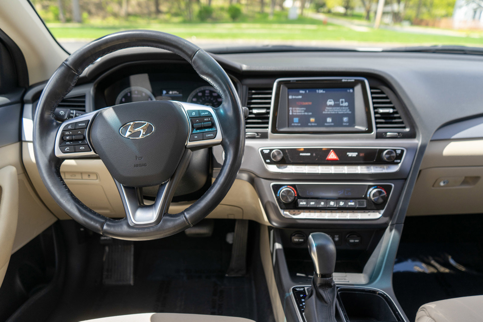 Used 2019 Hyundai Sonata SEL FWD image 12