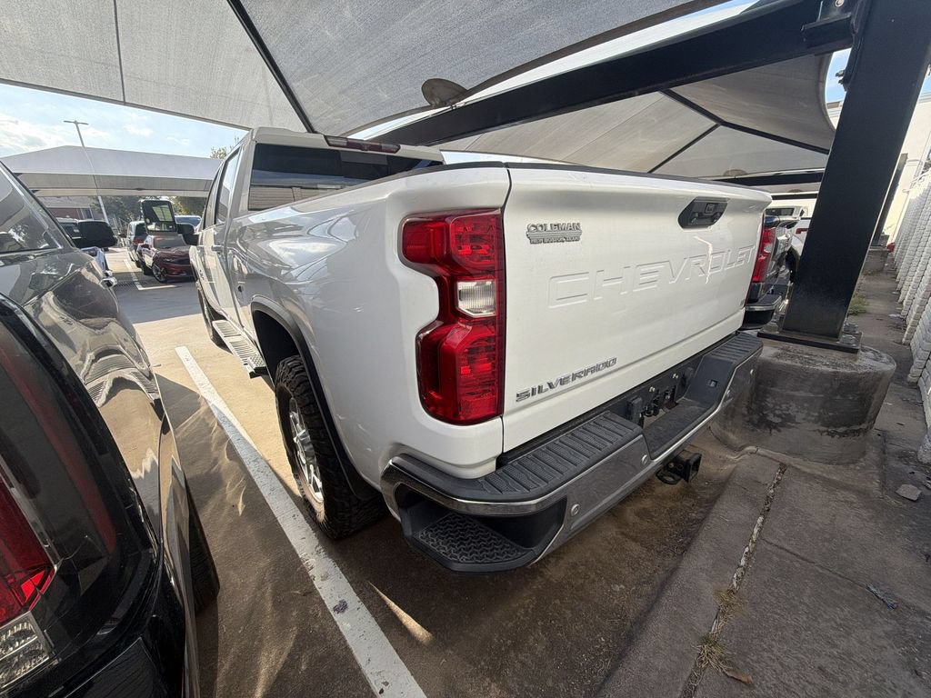 Used 2020 Chevrolet Silverado 2500 LT w/ Texas Edition AWD/4WD image 4