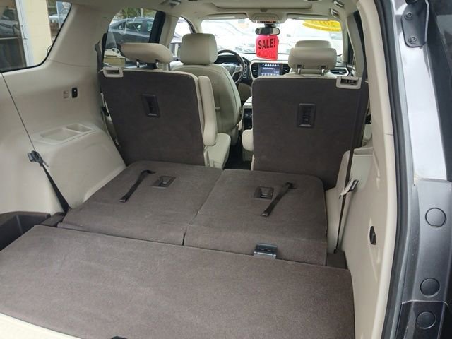 Used 2018 GMC Acadia Denali w/ Technology Package image 8