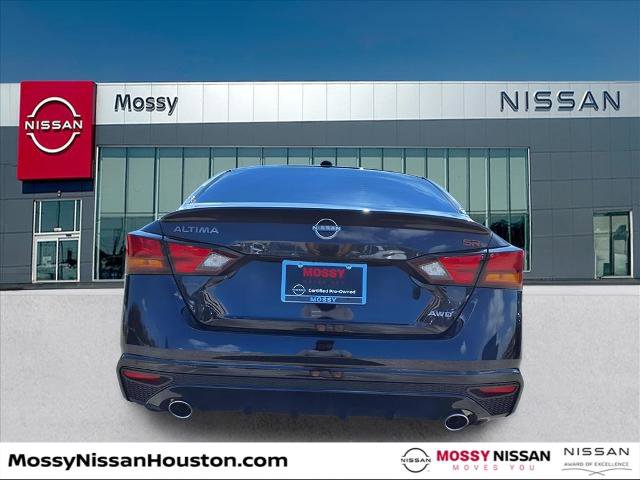 Certified 2025 Nissan Altima 2.5 SR w/ SR Premium Package image 6