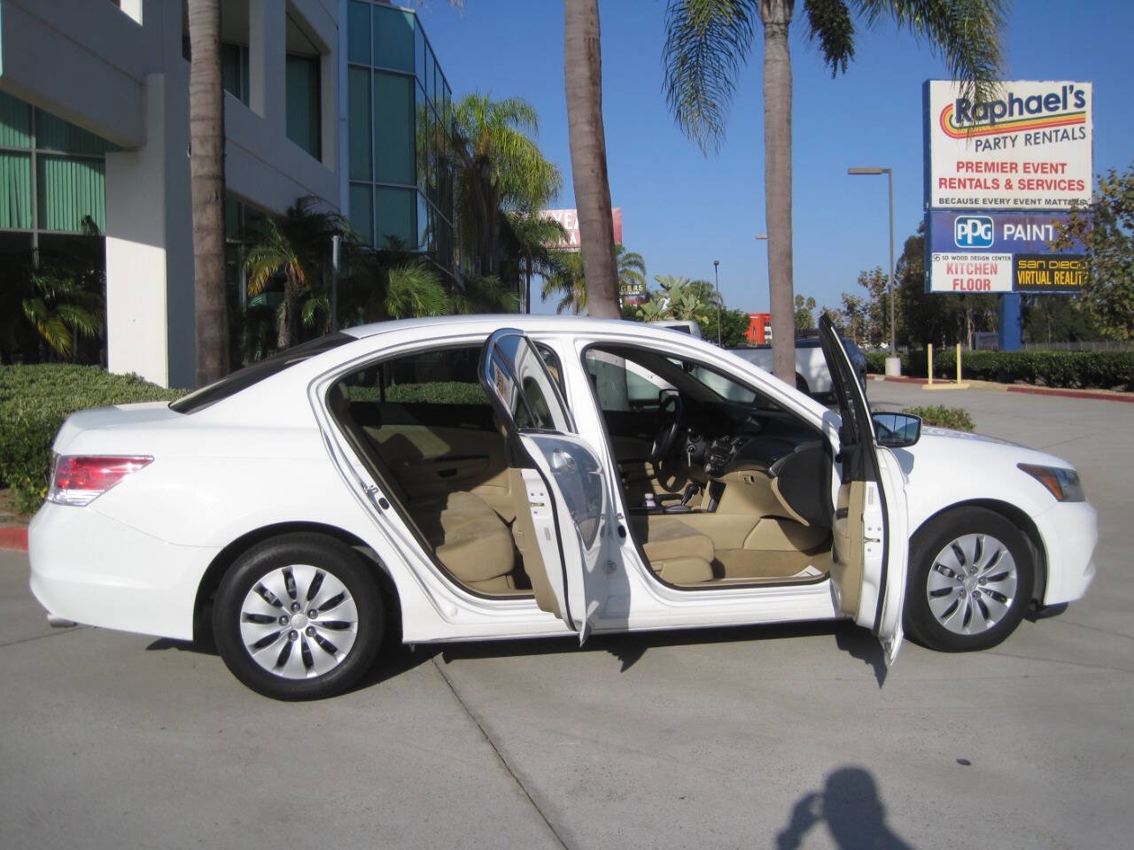 Used 2011 Honda Accord LX image 23