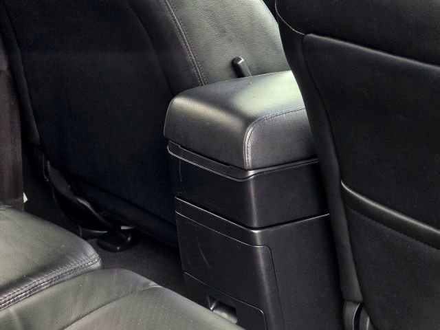 Used 2001 Nissan Pathfinder SE image 33