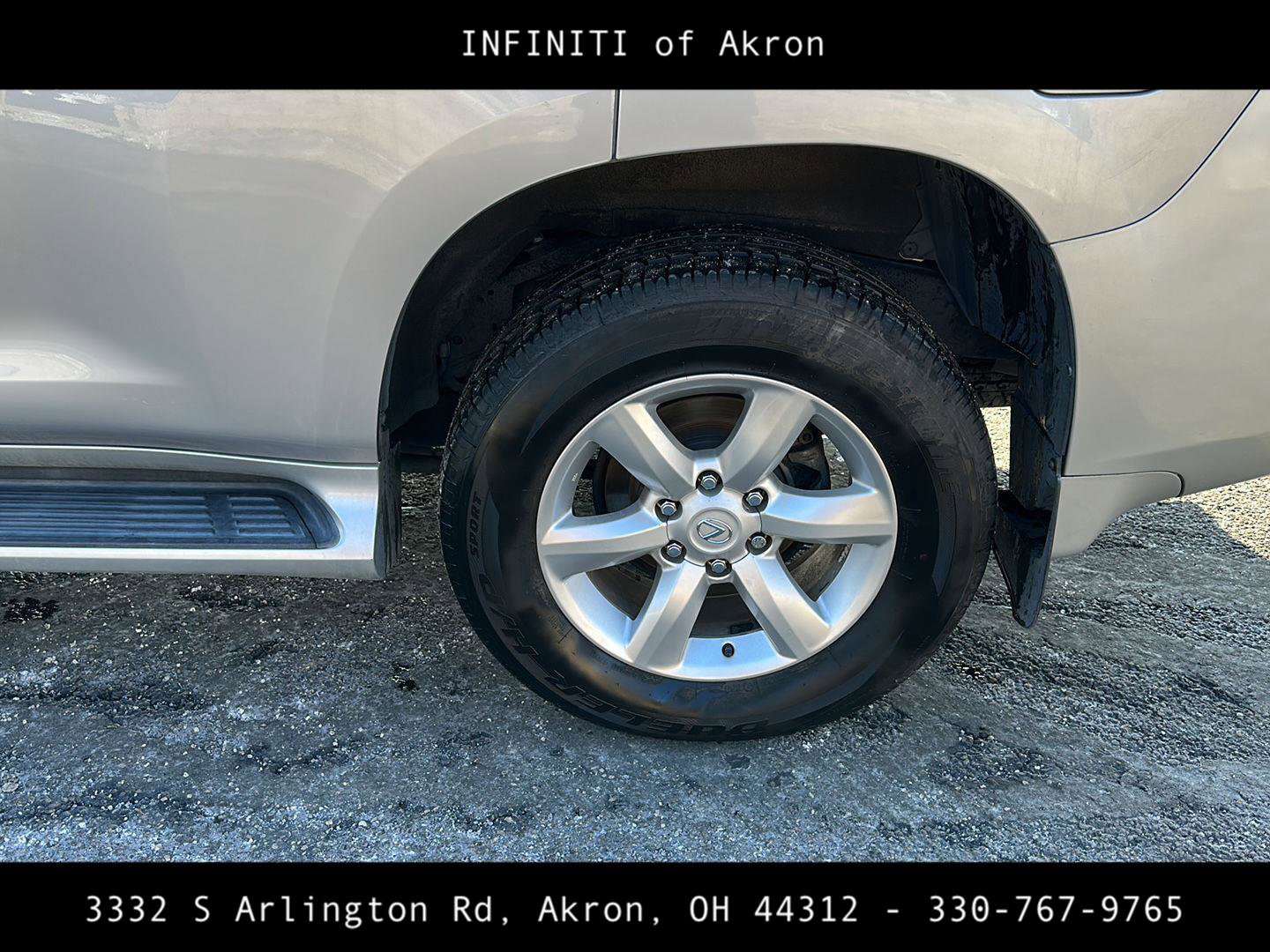 Used 2011 Lexus GX 460 image 19