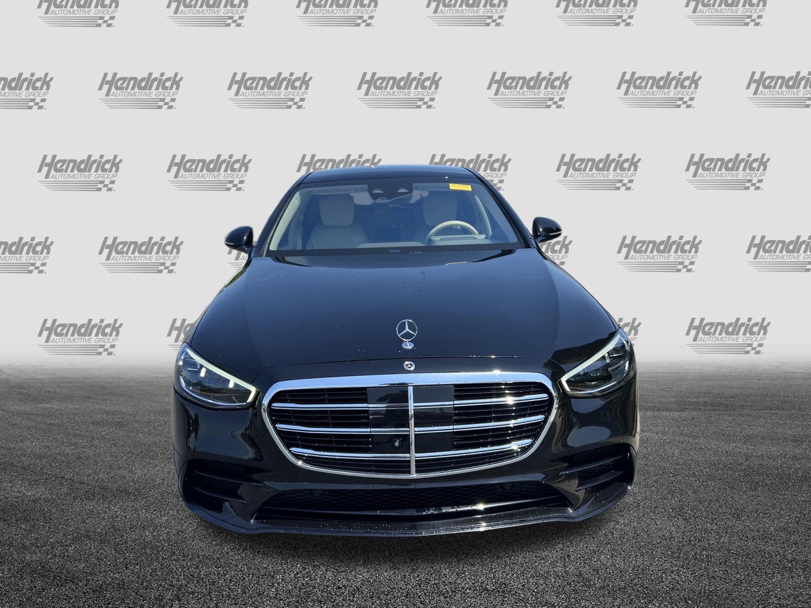 Used 2022 Mercedes-Benz S 500 4MATIC image 3