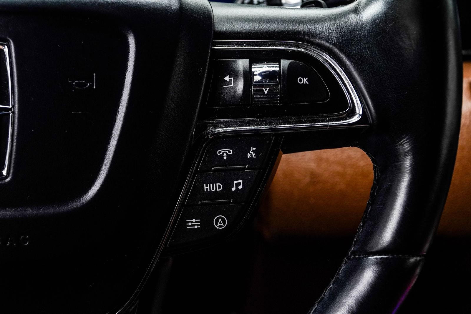 Used 2023 Lincoln Navigator Reserve AWD/4WD image 31