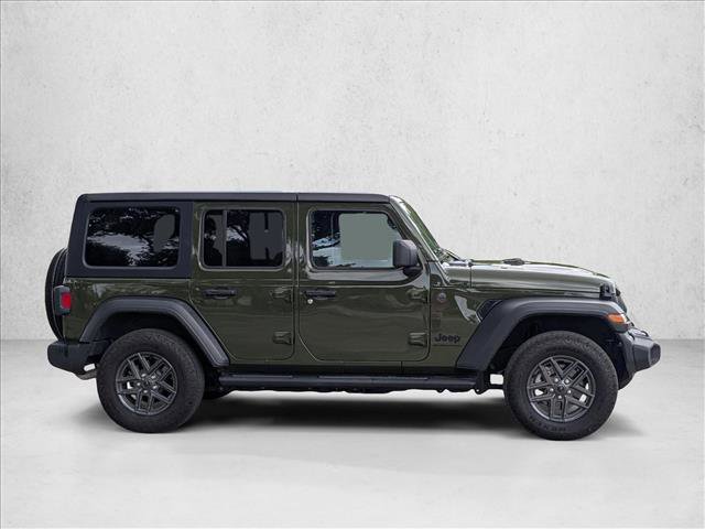 Used 2024 Jeep Wrangler Sport S image 4