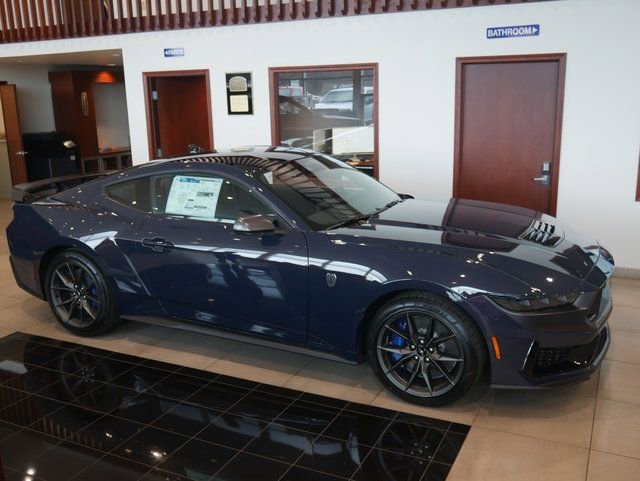 New 2025 Ford Mustang Dark Horse image 3