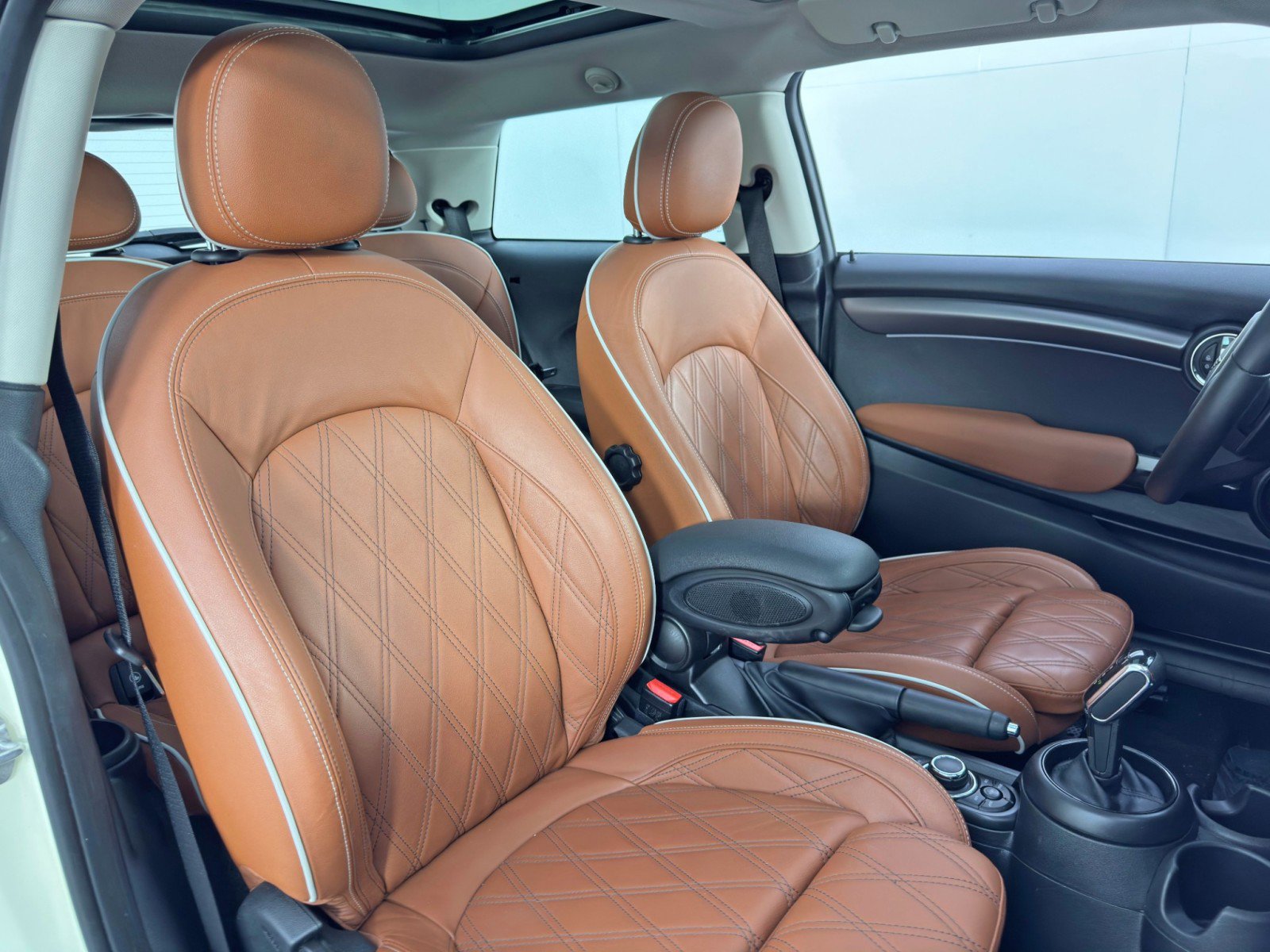 Used 2023 MINI Cooper S image 38