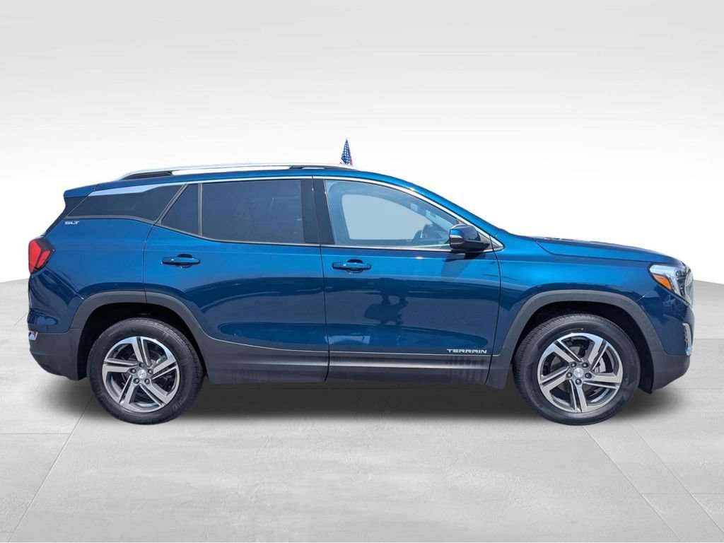 Used 2021 GMC Terrain SLT AWD/4WD image 3