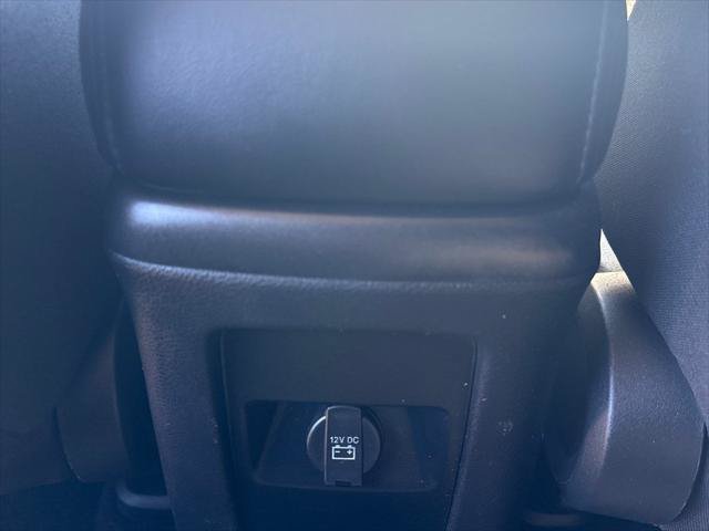 Used 2016 Dodge Journey SE w/ Flexible Seating Group FWD image 20