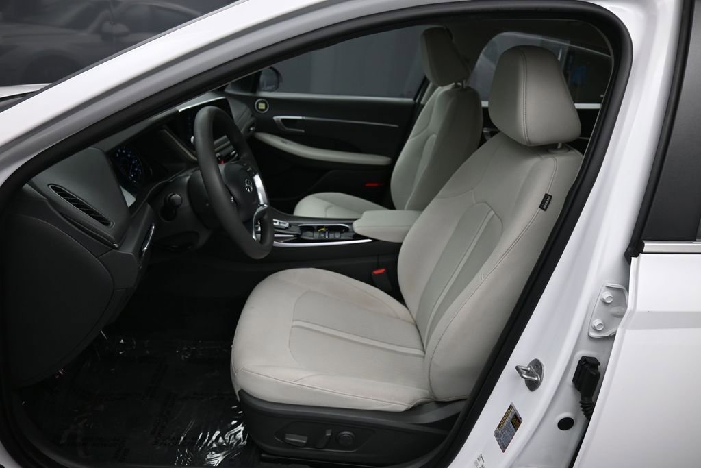 Certified 2023 Hyundai Sonata SEL FWD image 18