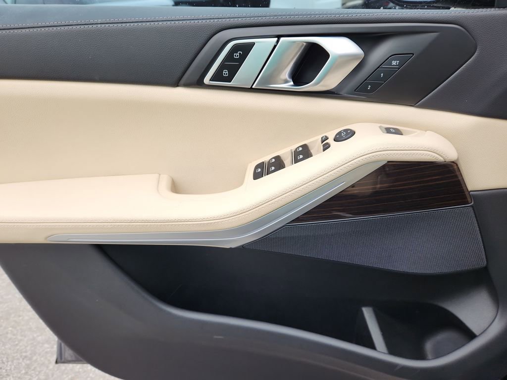 Used 2020 BMW X5 sDrive40i w/ Premium Package image 26