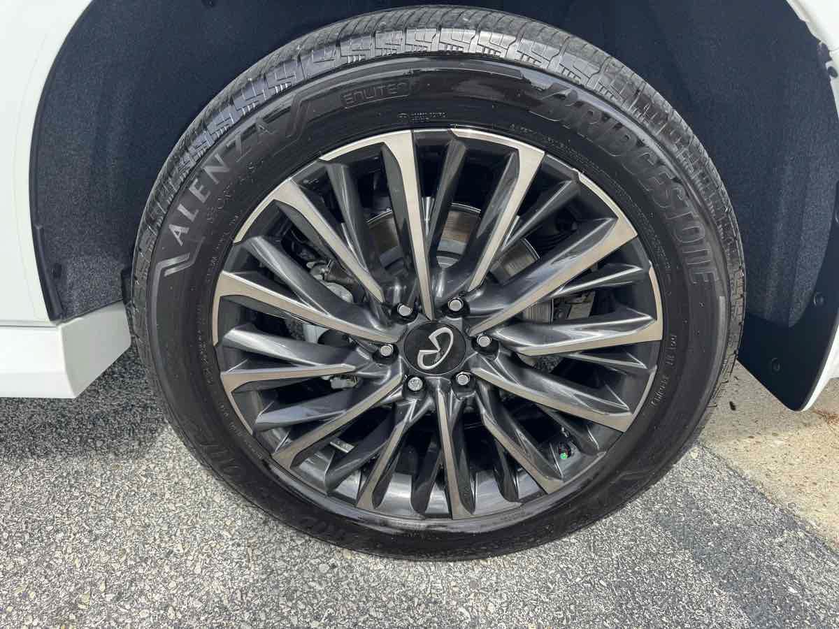 Used 2025 INFINITI QX80 Autograph w/ Autograph Exterior Package AWD/4WD image 38