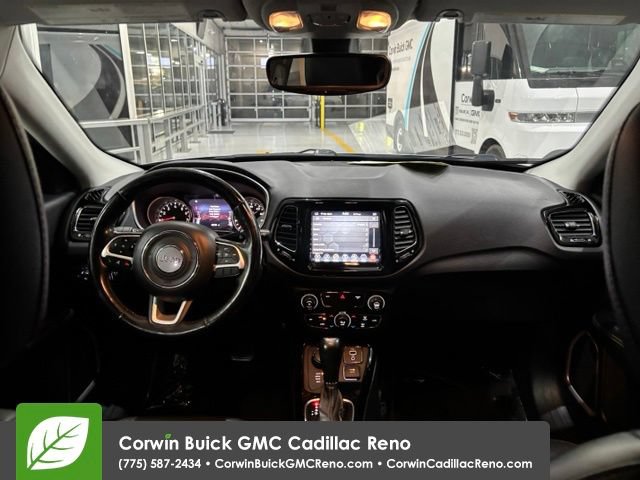 Used 2019 Jeep Compass Limited AWD/4WD image 37