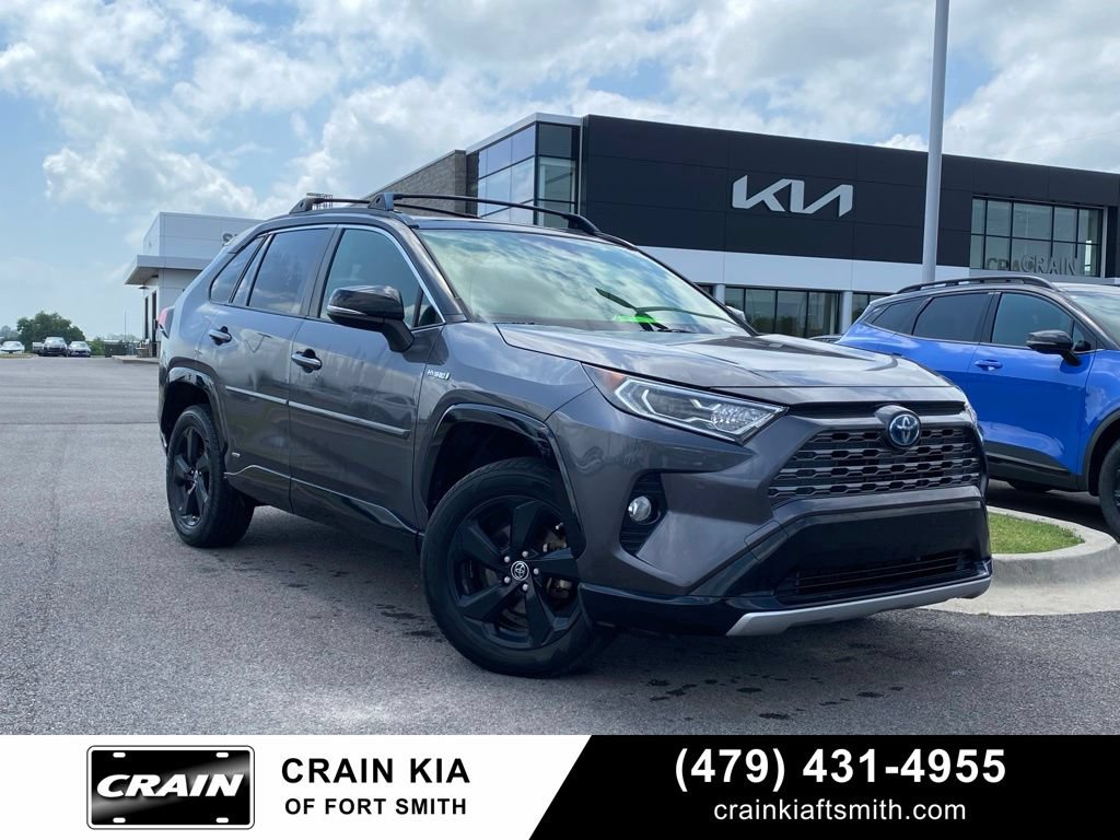 Used 2019 Toyota RAV4 XSE AWD/4WD image 1