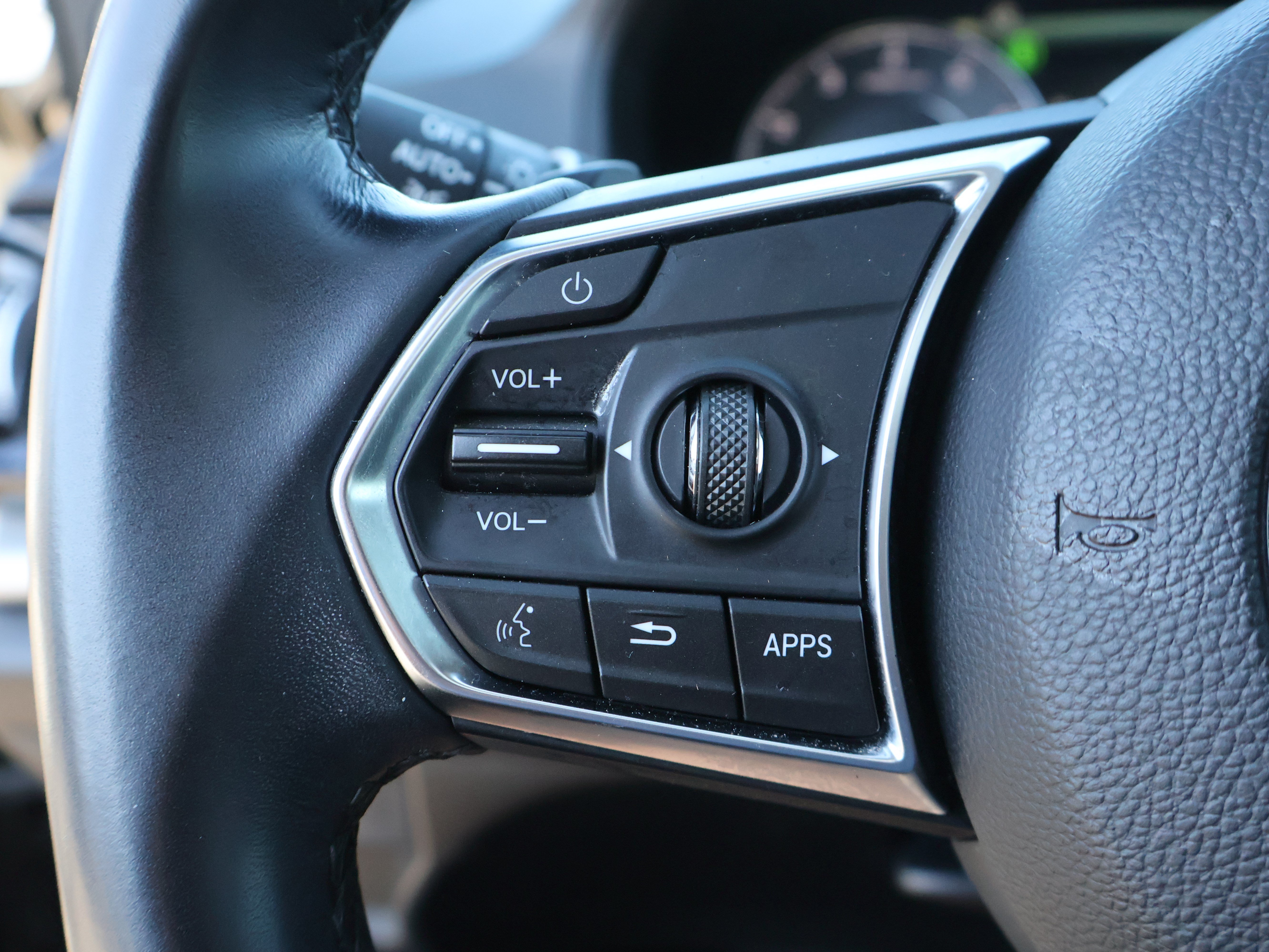 Used 2024 Acura RDX w/ Technology Package AWD/4WD image 39