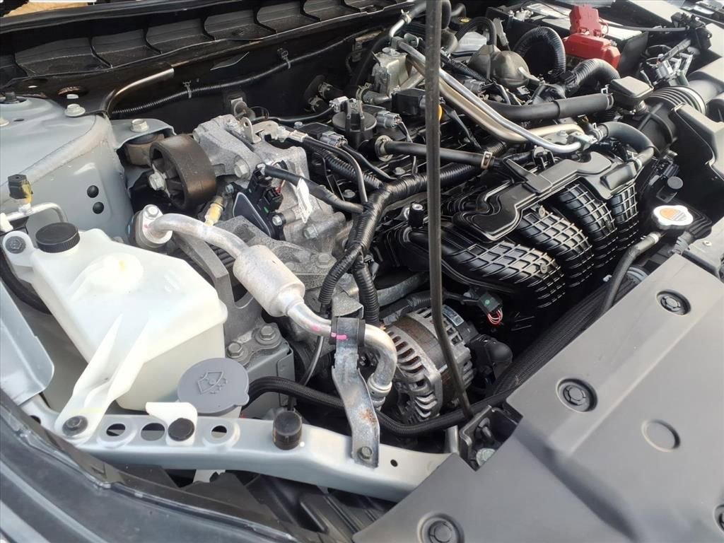 Used 2024 Nissan Altima 2.5 SV image 28