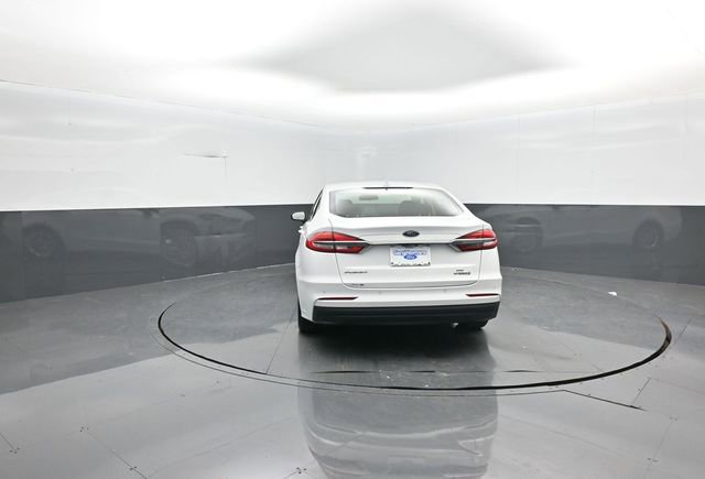 Certified 2019 Ford Fusion SE image 6