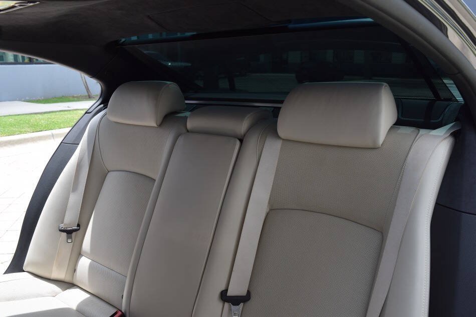 Used 2015 BMW 750i RWD image 43