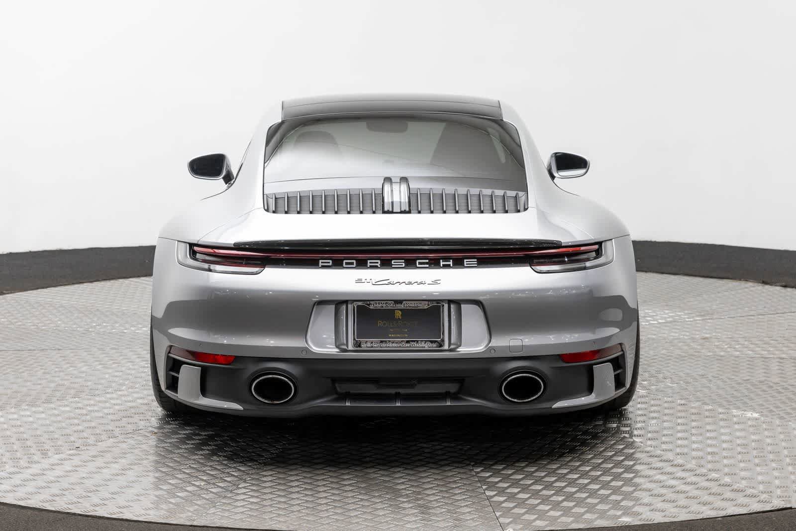 Used 2020 Porsche 911 Carrera S RWD image 5