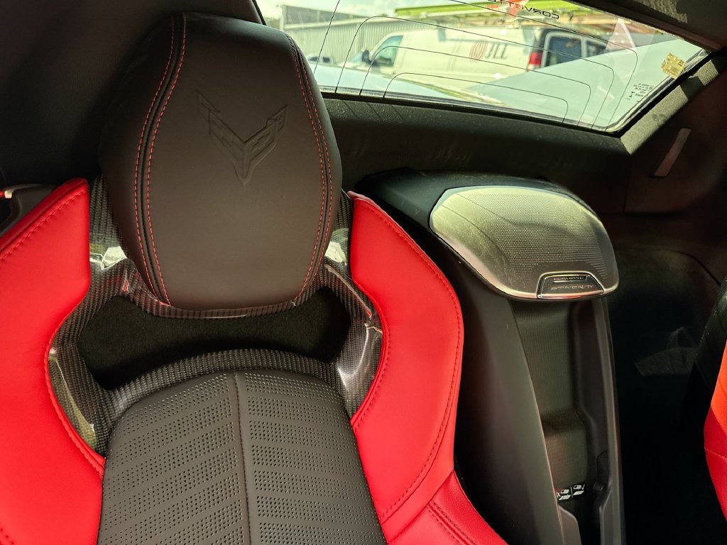 Used 2025 Chevrolet Corvette Stingray Preferred Conv w/ Z51 Performance Package RWD image 34