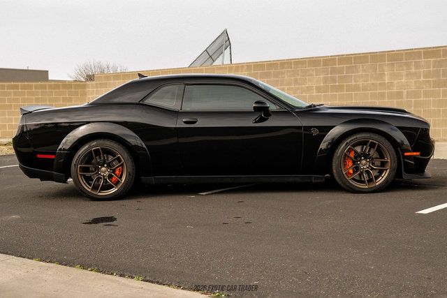 Used 2021 Dodge Challenger SRT Hellcat image 9