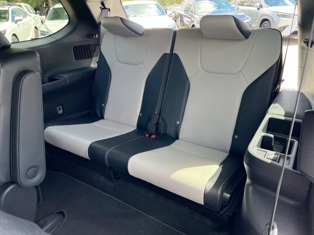 Certified 2025 Lexus TX 500h AWD w/ Technology Package image 20