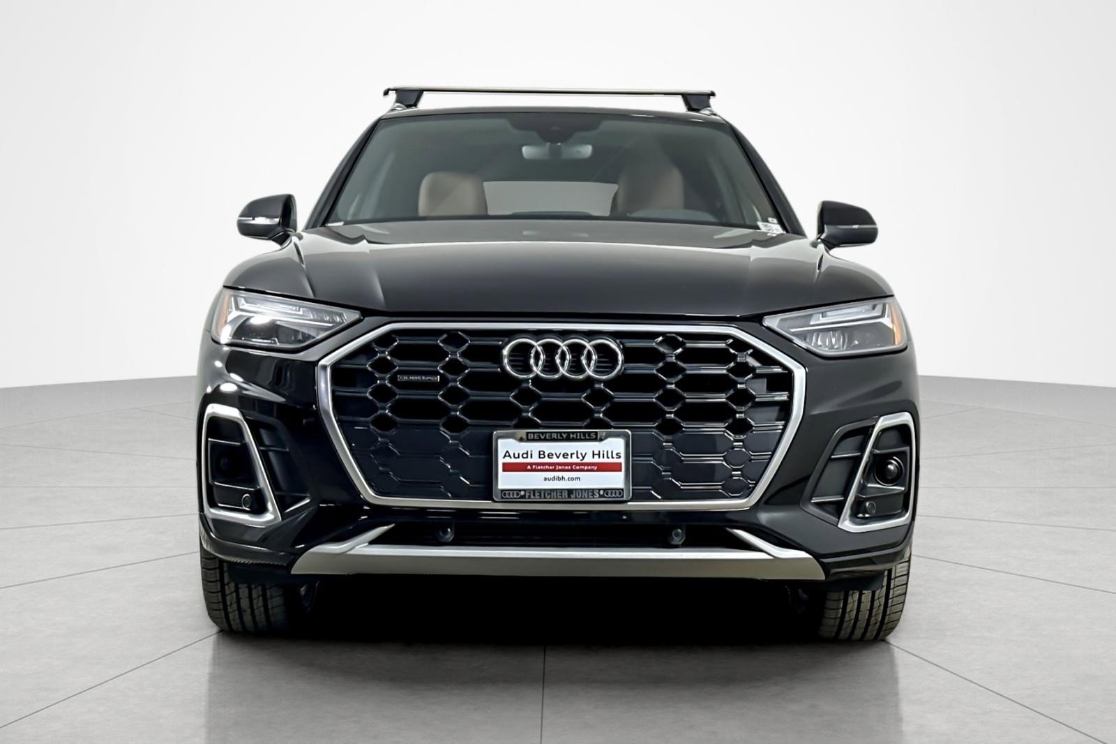 Used 2023 Audi Q5 2.0T Premium w/ Convenience Package AWD/4WD image 8