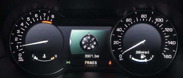 Used 2019 Lincoln MKC Select w/ Select Plus Package AWD/4WD image 15