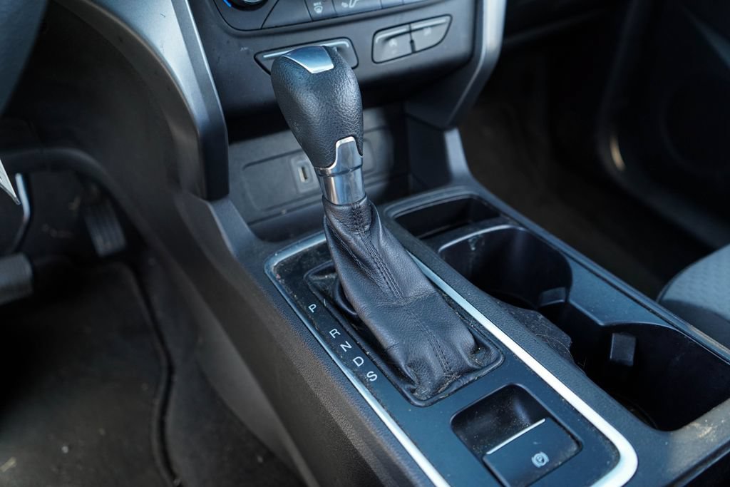Used 2017 Ford Escape SE FWD image 33