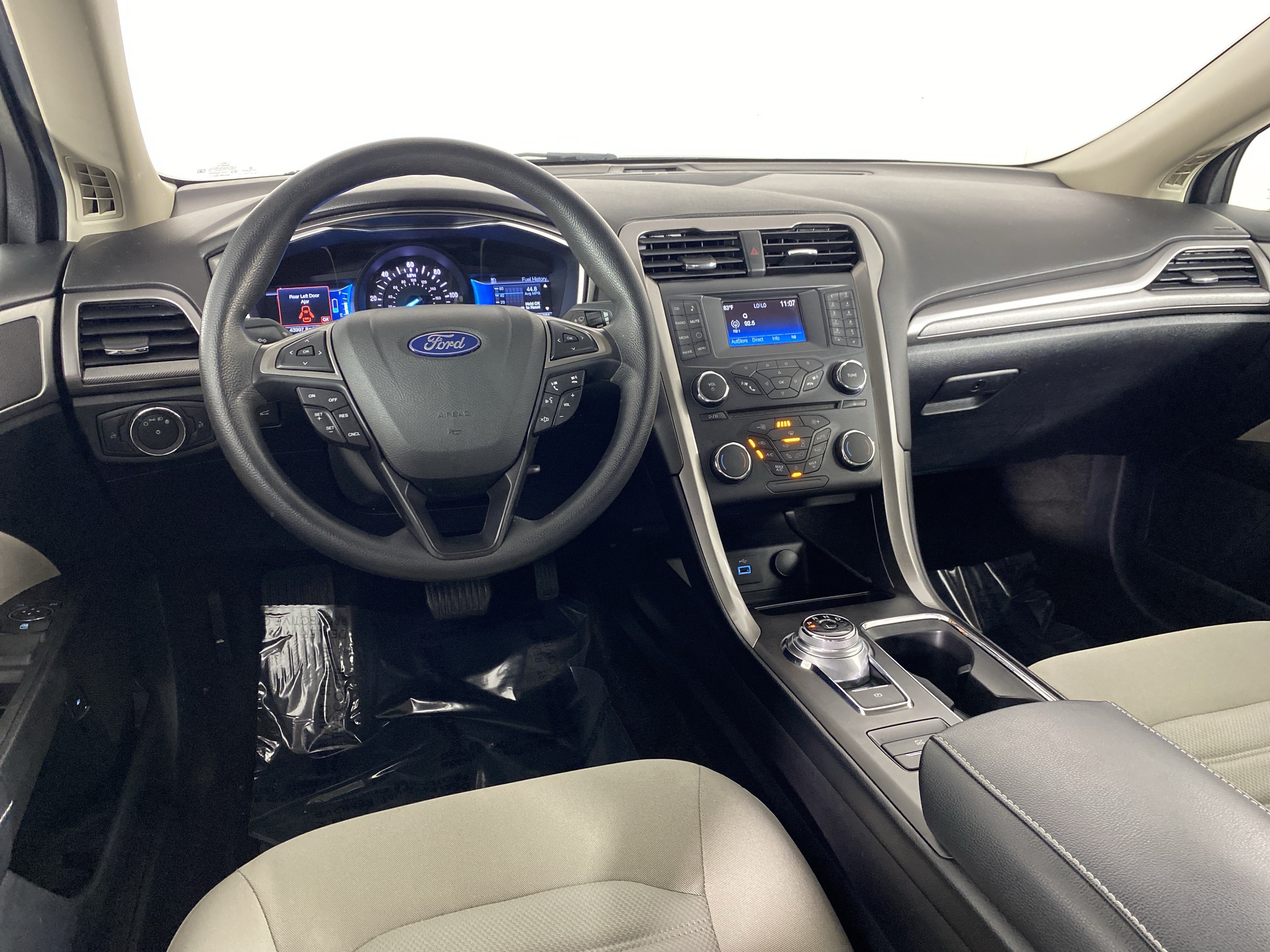 Used 2018 Ford Fusion S FWD image 16