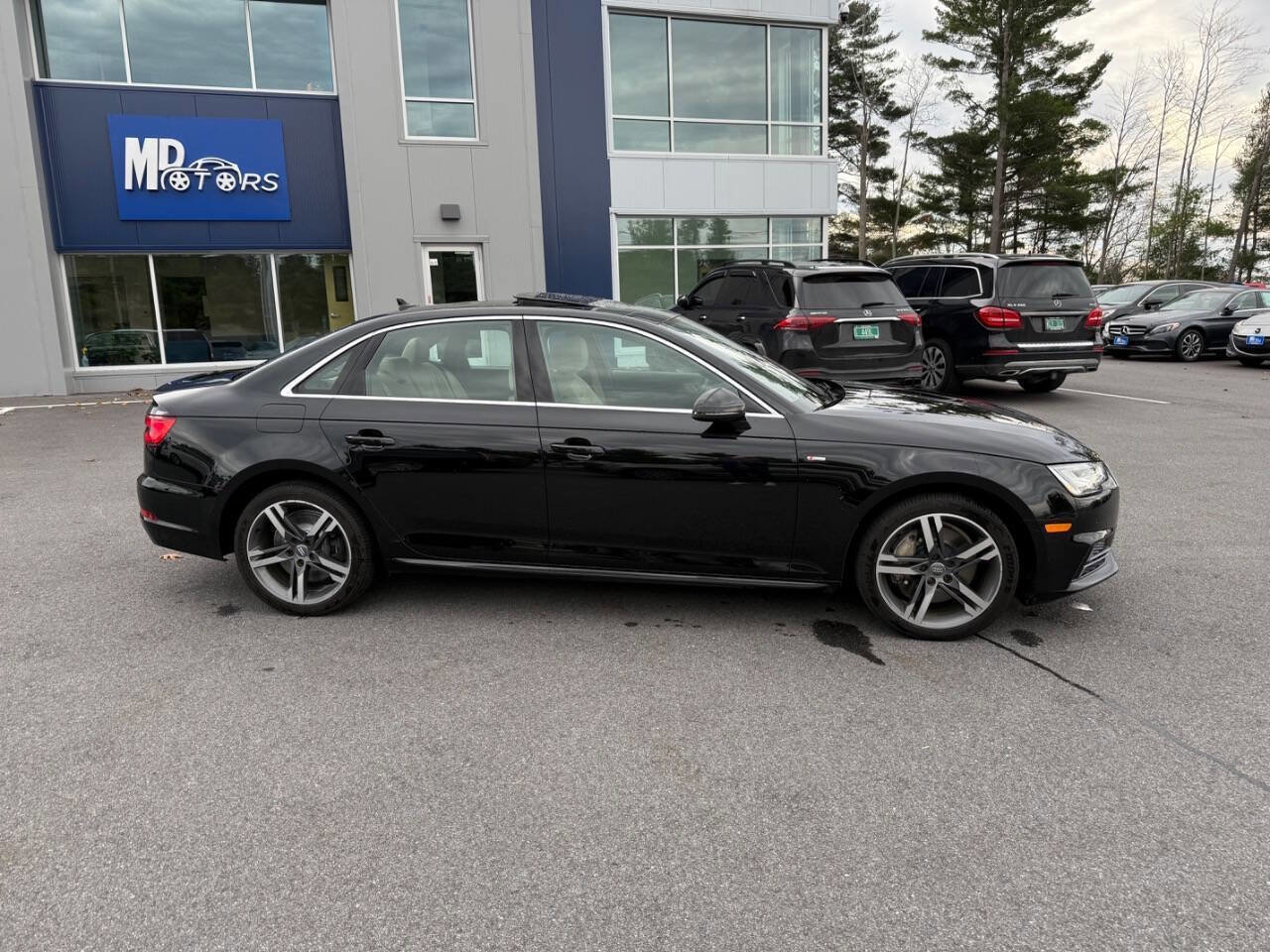 Used 2017 Audi A4 2.0T Premium Plus image 5