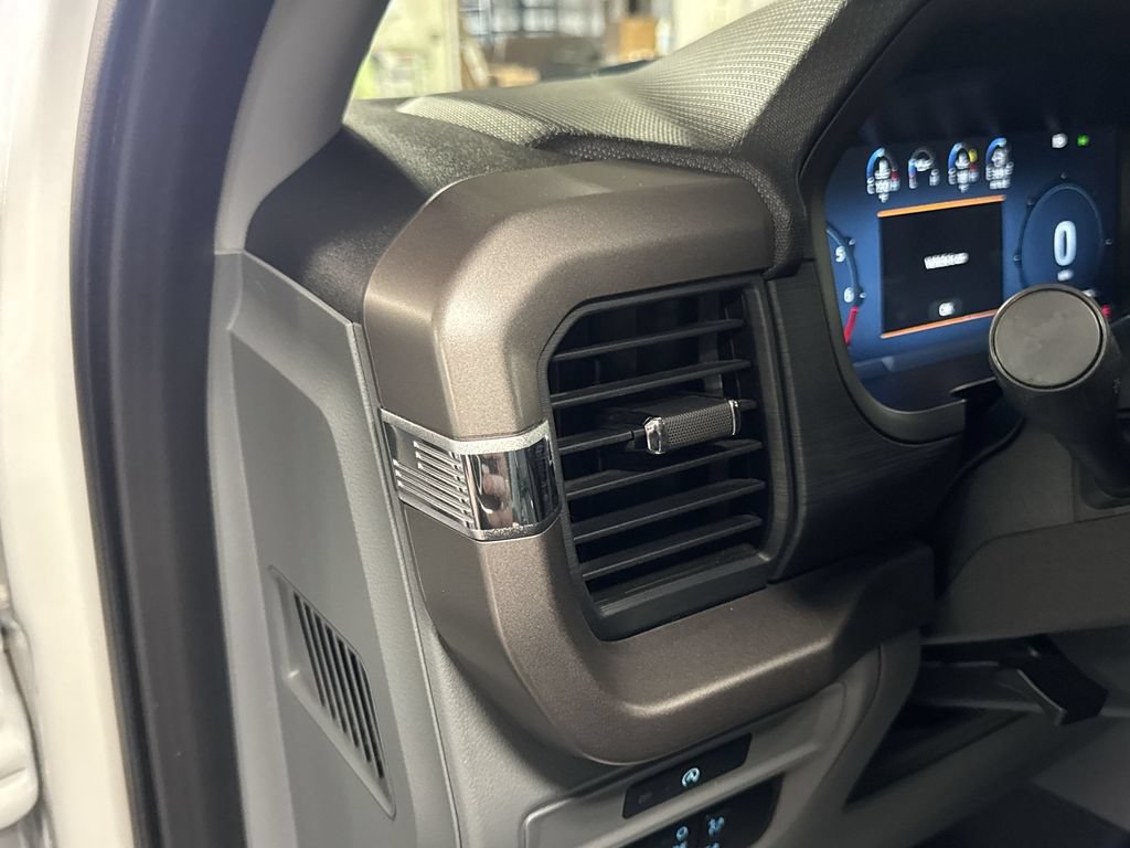Used 2025 Ford F150 XLT w/ Equipment Group 301A Standard RWD image 15