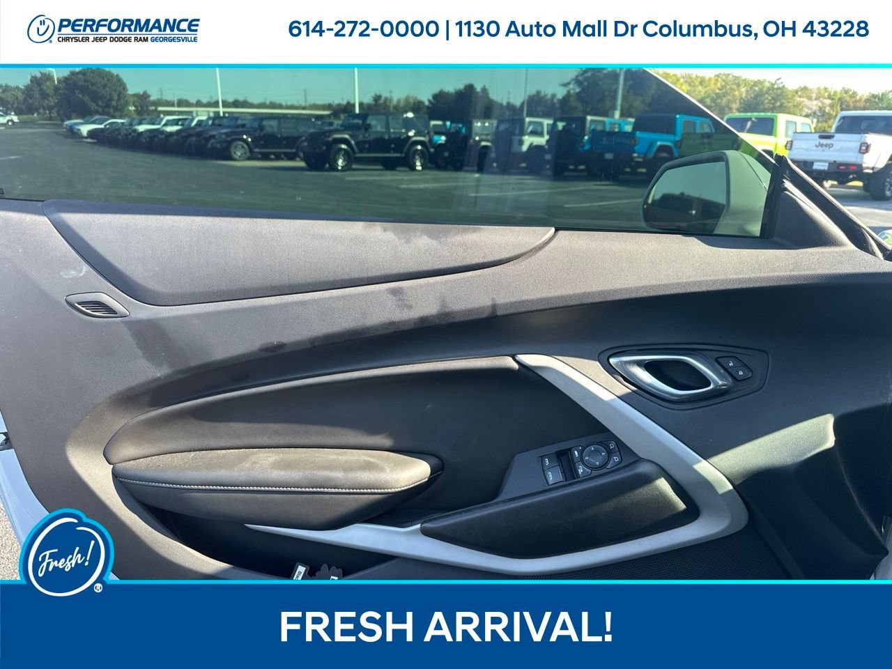 Used 2023 Chevrolet Camaro LT RWD image 10