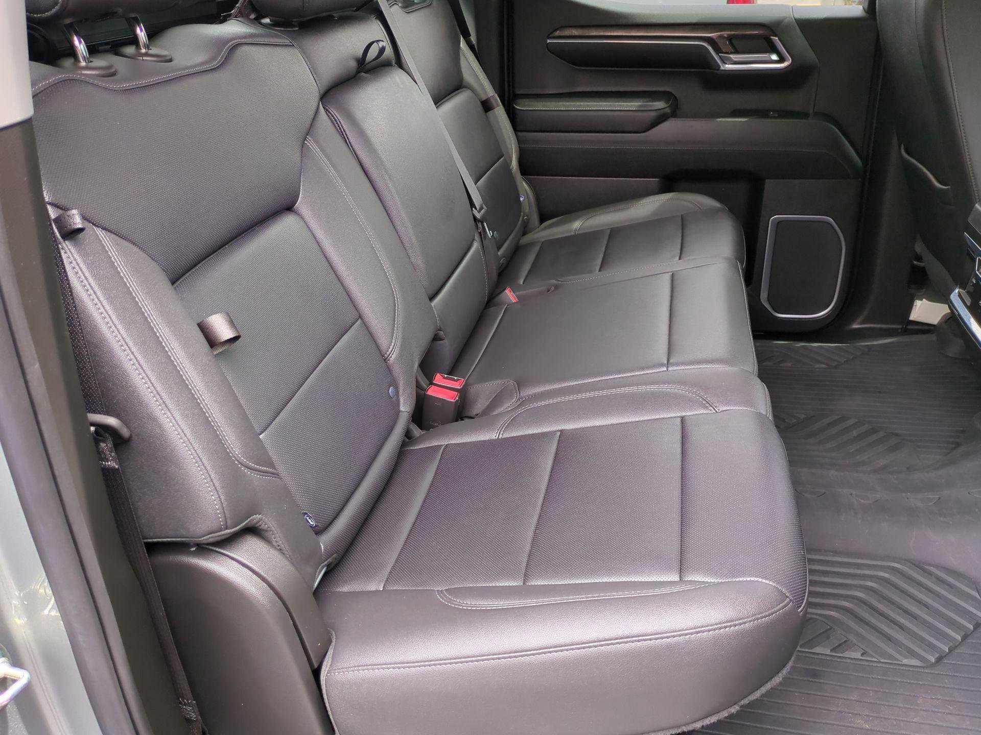 Certified 2023 Chevrolet Silverado 1500 LTZ AWD/4WD image 26